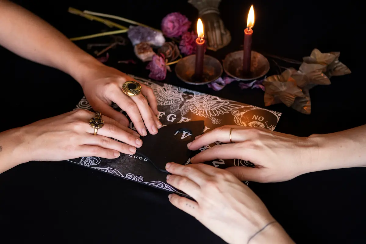Comparing Psychic Medium Brisbane and Psychic Medium Melbourne